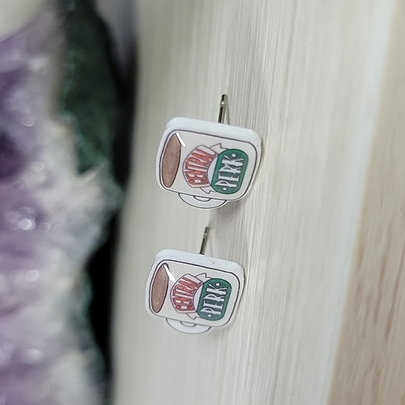 Friends Central Perk Stud Earrings - Picture 5 of 7